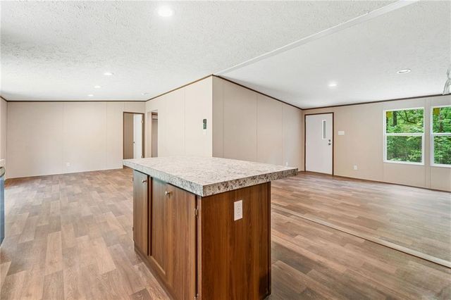 220 Jetty Drive, Ellijay, GA 30540