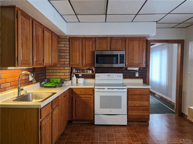 1681 Seymour Avenue, Utica, NY 13501