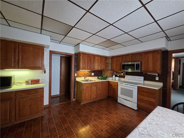 1681 Seymour Avenue, Utica, NY 13501