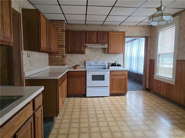 1681 Seymour Avenue, Utica, NY 13501