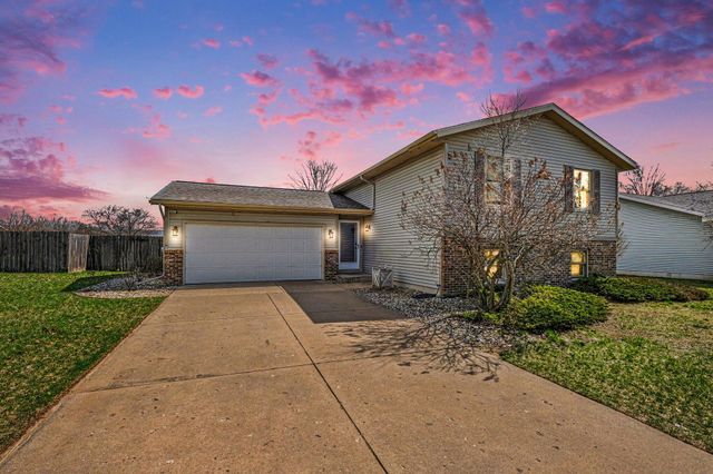 302 Maizie Lane, Sparta, MI 49345