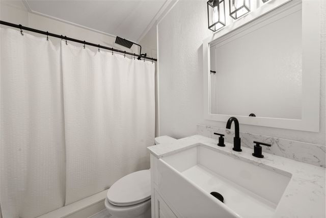 121 Austin Street, Mcgregor, TX 76657