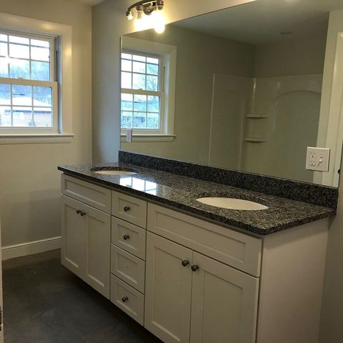 286 Lagrange 286, Newton, MA 02467