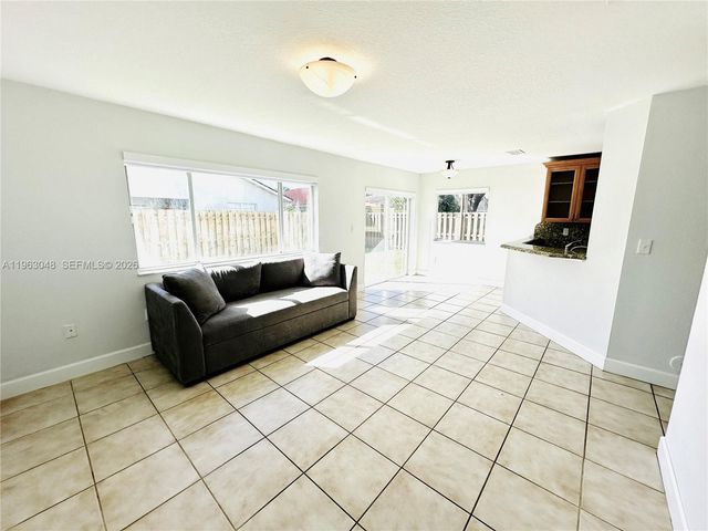 16534 SW 97th Ter 16534, Miami, FL 33196