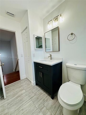 16534 SW 97th Ter 16534, Miami, FL 33196