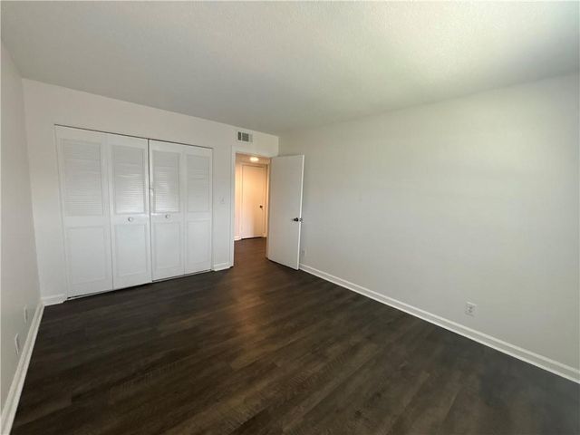 146 Rue Fontaine Road, Lithonia, GA 30038