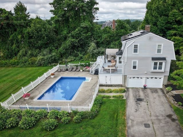 118 Mendon Rd, Sutton, MA 01590