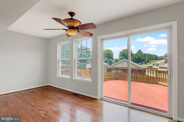 46 FOREST VIEW TER, Hanover, PA 17331