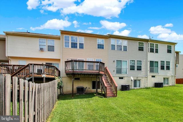46 FOREST VIEW TER, Hanover, PA 17331