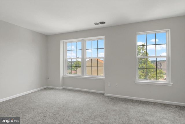 46 FOREST VIEW TER, Hanover, PA 17331