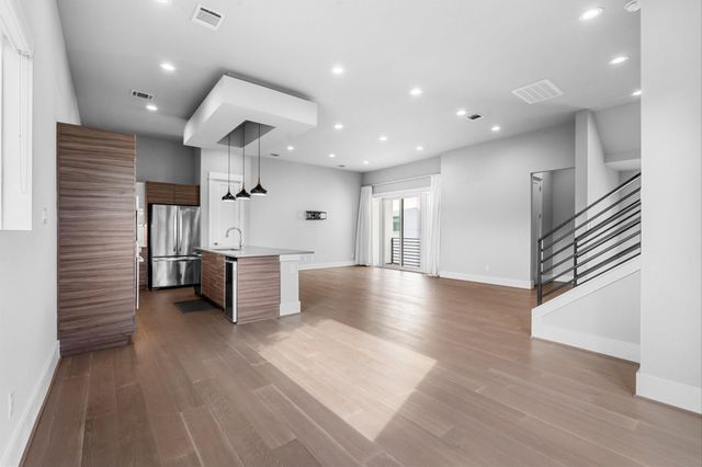1621 Wheeler Street E, Houston, TX 77004