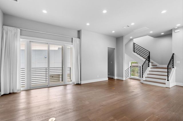 1621 Wheeler Street E, Houston, TX 77004