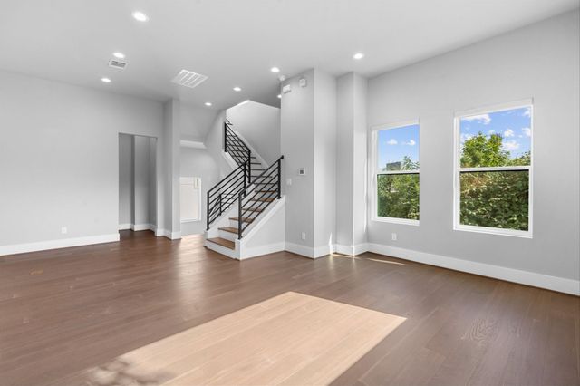 1621 Wheeler Street E, Houston, TX 77004