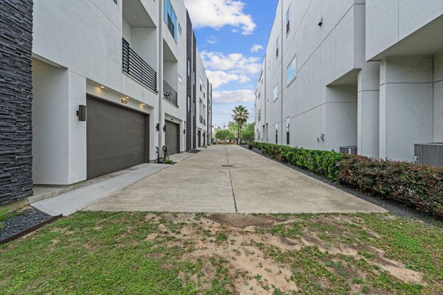 1621 Wheeler Street E, Houston, TX 77004