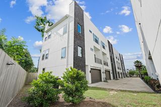 1621 Wheeler Street E, Houston, TX 77004