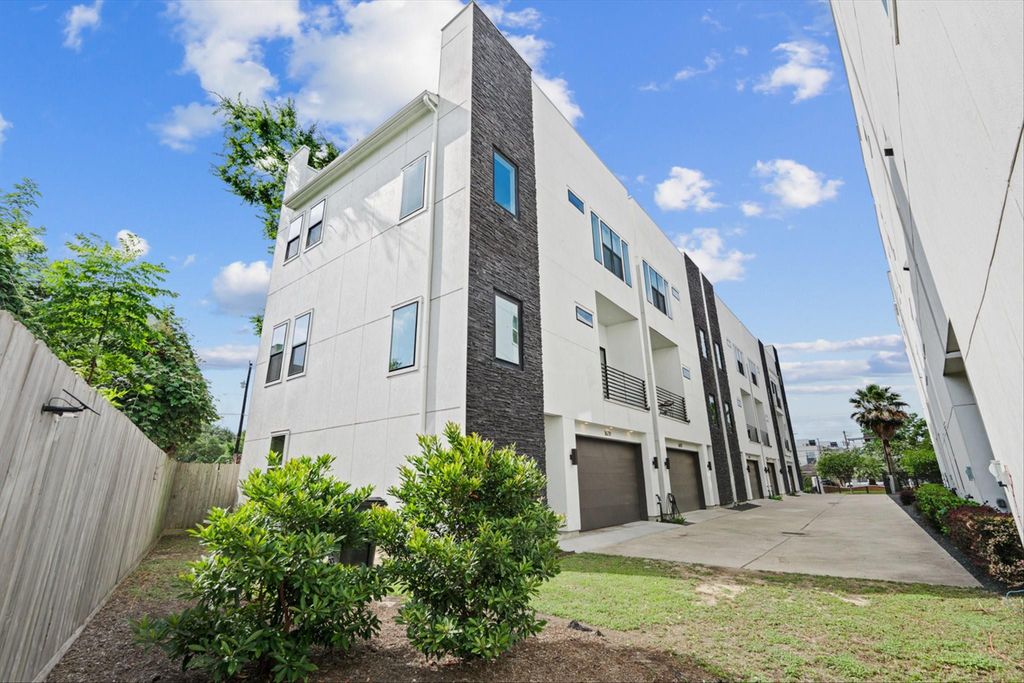 1621 Wheeler Street E, Houston, TX 77004