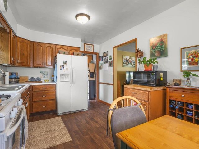 1431 Garfield Avenue, Beloit, WI 53511