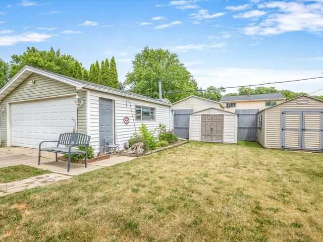1431 Garfield Avenue, Beloit, WI 53511