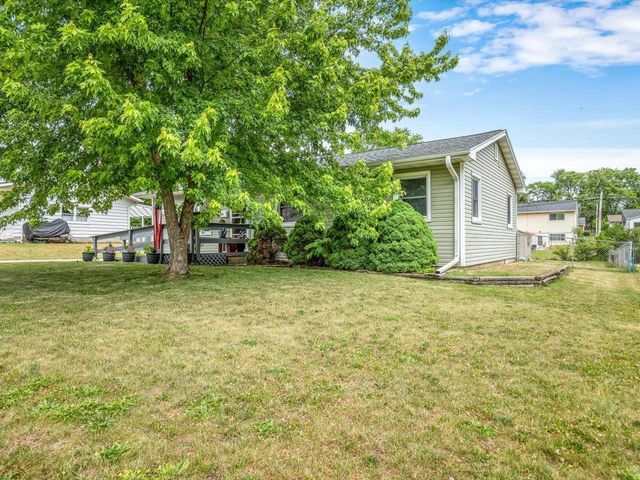 1431 Garfield Avenue, Beloit, WI 53511