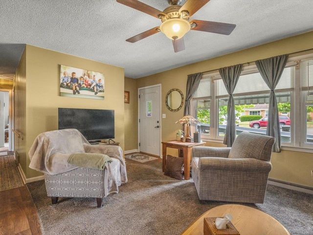 1431 Garfield Avenue, Beloit, WI 53511
