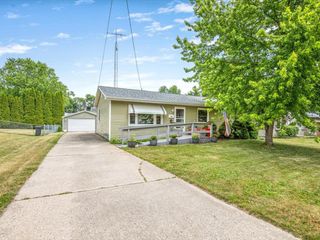 1431 Garfield Avenue, Beloit, WI 53511