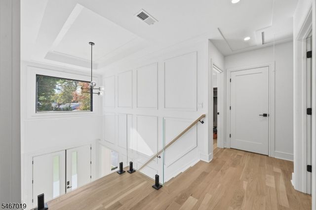31 Ashwood Dr, Livingston Twp., NJ 07039