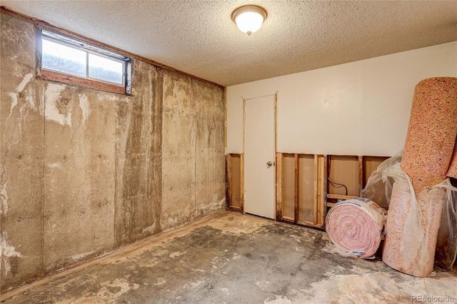 7419 W 74th Avenue, Arvada, CO 80003