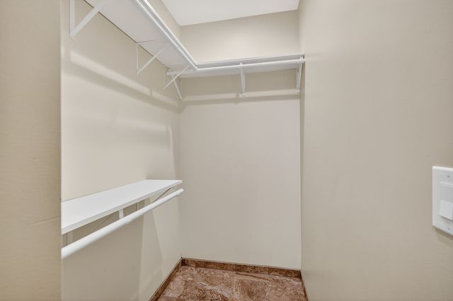 421 9th Street, West Des Moines, IA 50265