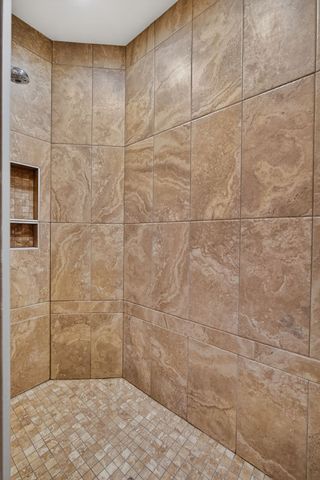 421 9th Street, West Des Moines, IA 50265