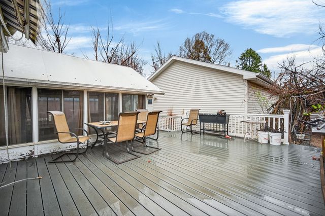 421 9th Street, West Des Moines, IA 50265