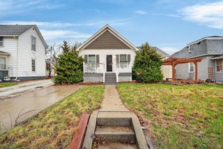 421 9th Street, West Des Moines, IA 50265