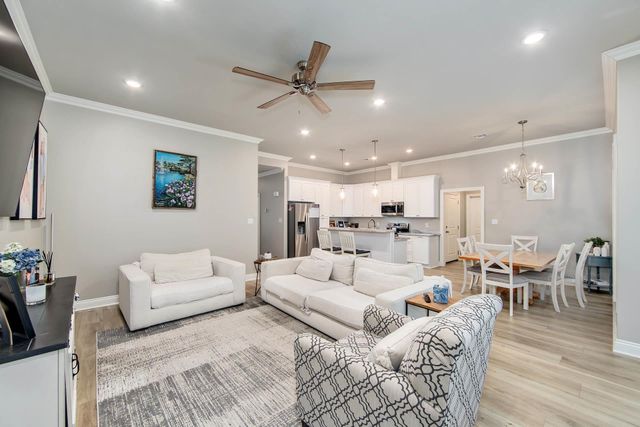 304 Sugar Ridge Drive, Houma, LA 70360