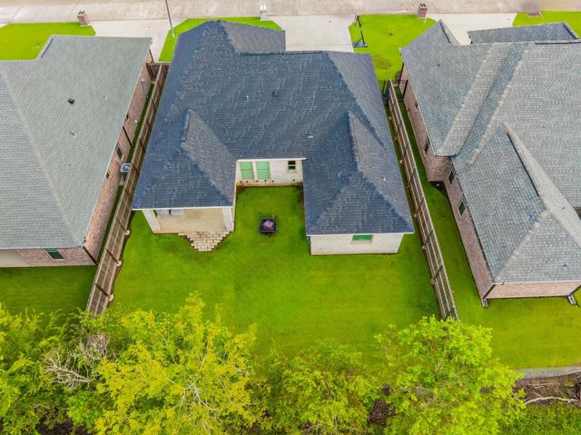 304 Sugar Ridge Drive, Houma, LA 70360