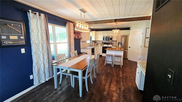 30 Waterstone Drive, Franklin, OH 45005