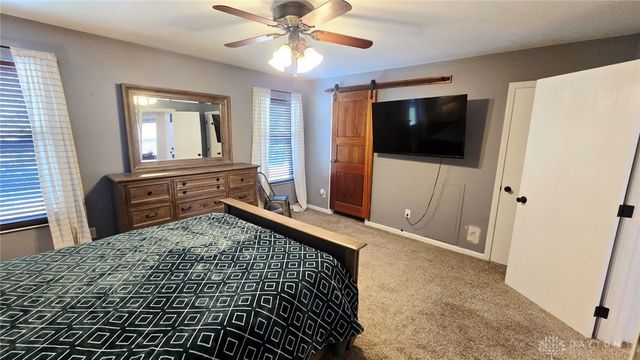 30 Waterstone Drive, Franklin, OH 45005