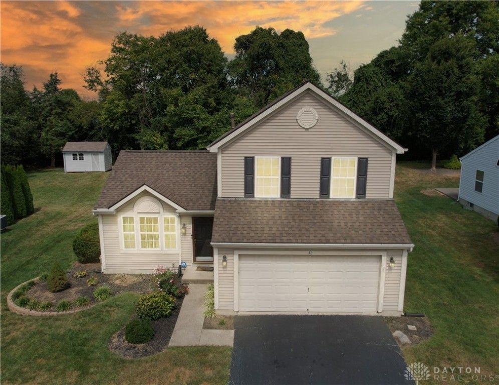 30 Waterstone Drive, Franklin, OH 45005