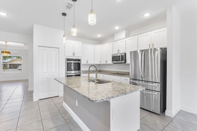 2132 SW Vista Road, Port St Lucie, FL 34953