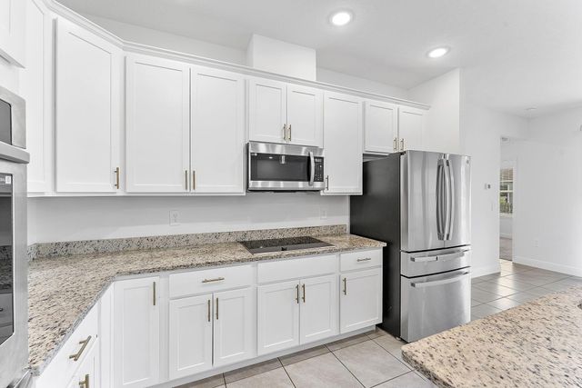 2132 SW Vista Road, Port St Lucie, FL 34953