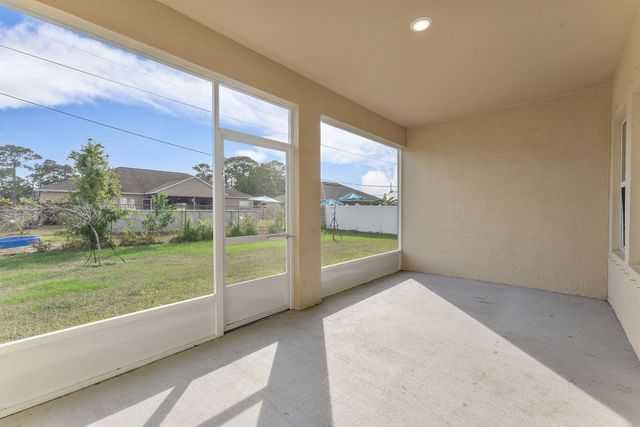 2132 SW Vista Road, Port St Lucie, FL 34953