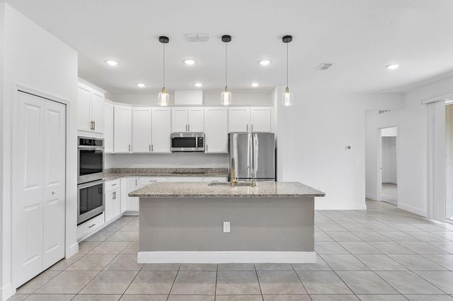 2132 SW Vista Road, Port St Lucie, FL 34953