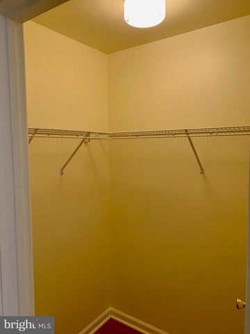 121 REGISTER DR, Newark, DE 19711