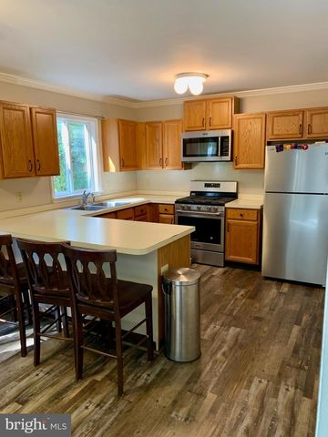 121 REGISTER DR, Newark, DE 19711