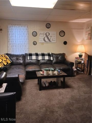 107 Vine Street, Marietta, OH 45750