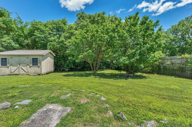 3522 Hewlett Dr, Nashville, TN 37211