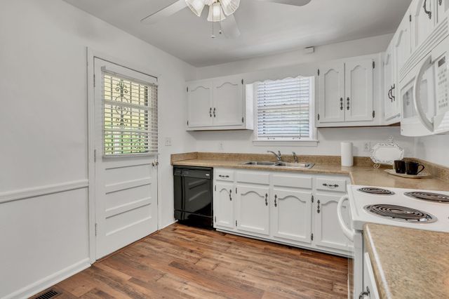 3522 Hewlett Dr, Nashville, TN 37211