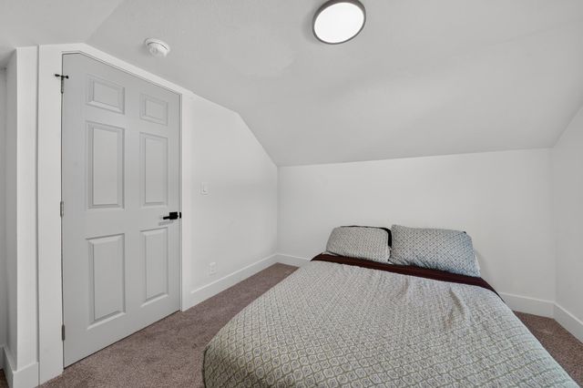 2911 E Fairview Ave, Spokane, WA 99207