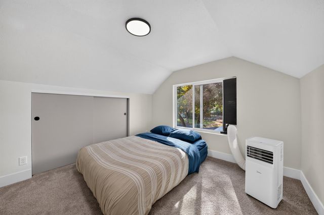2911 E Fairview Ave, Spokane, WA 99207
