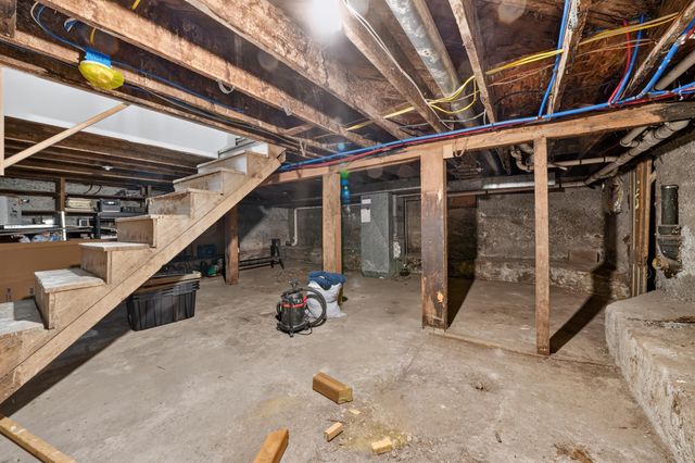2911 E Fairview Ave, Spokane, WA 99207