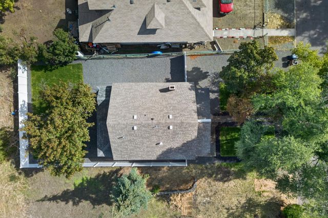 2911 E Fairview Ave, Spokane, WA 99207
