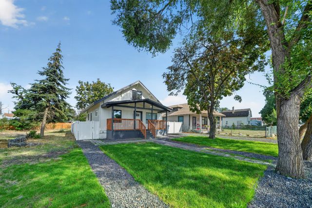 2911 E Fairview Ave, Spokane, WA 99207